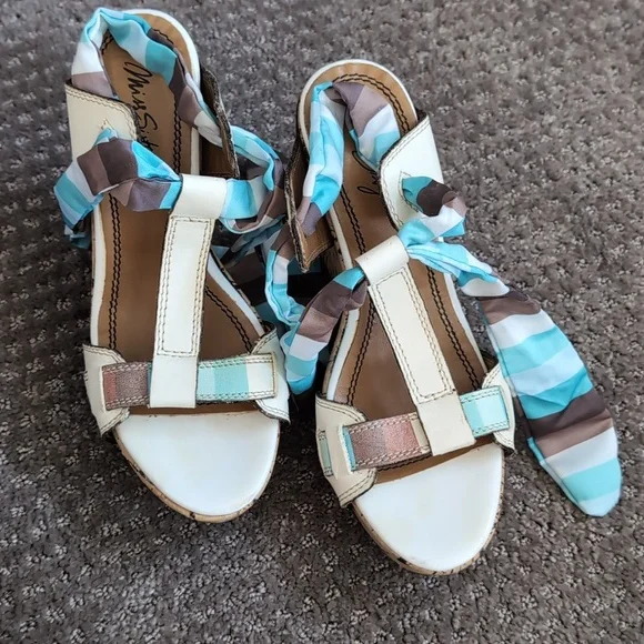 Miss Sixty Wedge Platforms Size 38 (Size 8) - Picture 4 of 5